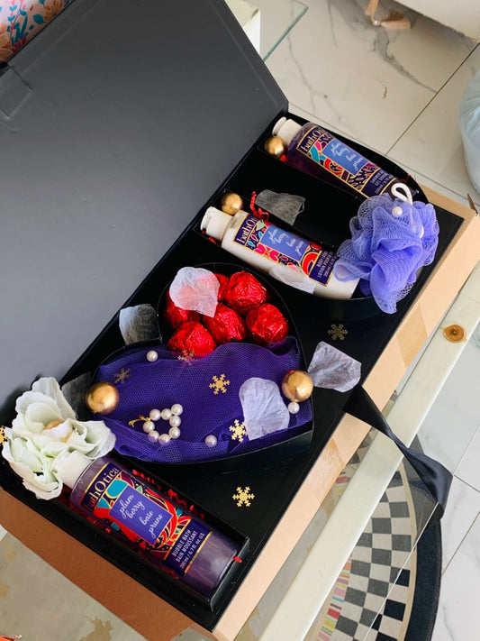 Box "I Love You" ❤️: Un Voyage Sensoriel de Douceur et d'Amour